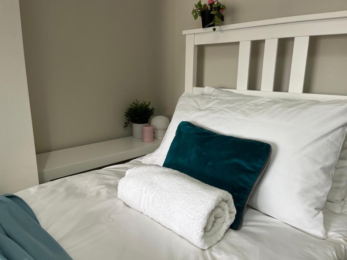 Three Bedroom City Home With Garden Southampton Luaran gambar