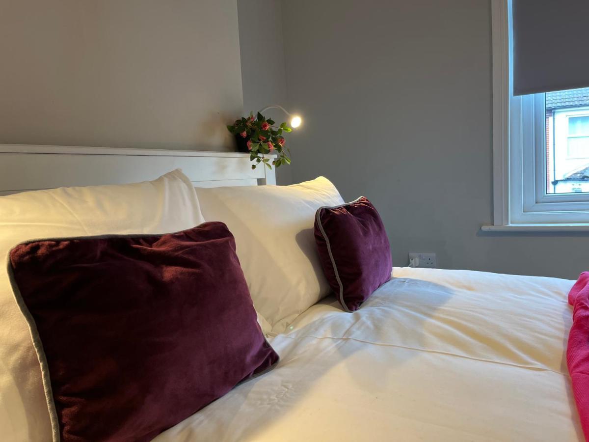 Three Bedroom City Home With Garden Southampton Luaran gambar